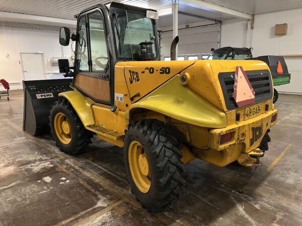 JCB 520-50 4x4 - Image 4