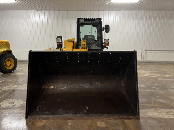 JCB 520-50 4x4 - Image 12