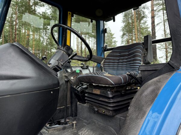 Ford 6810 4x4 - Image 10